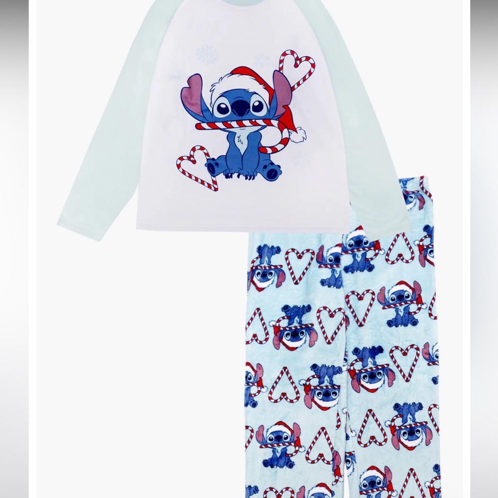 NWT Disney Stitch Holiday 2 Piece Pajama Set Size 6
